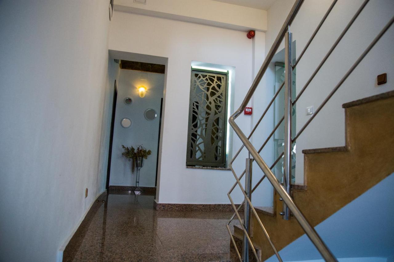 Motel Davios Târgu Jiu Exterior foto